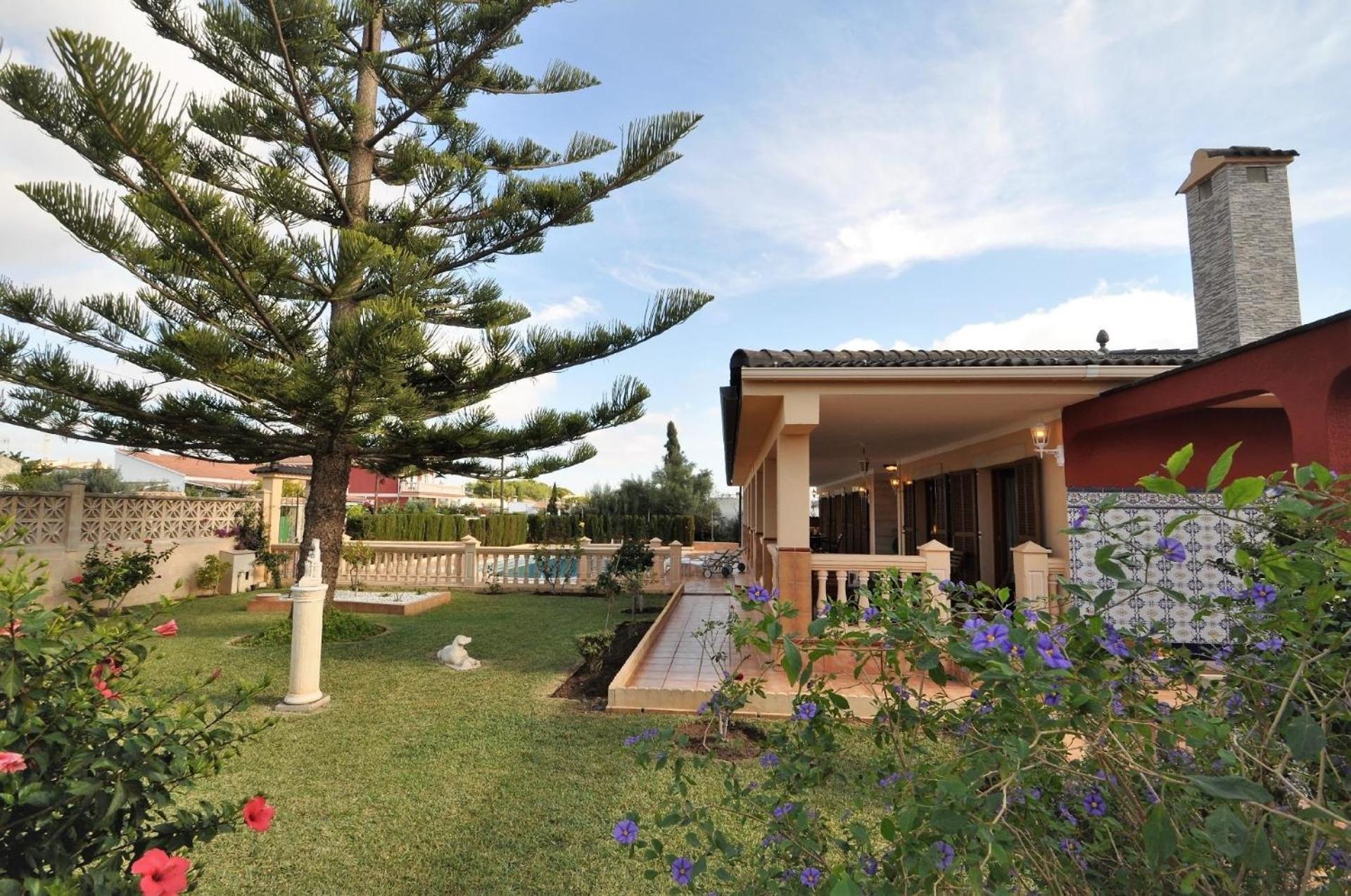 Mit Privatpool Fuer 6 Personen Ca 300 Qm In Badia Grand, Mallorca Suedkueste Von Mallorca Holiday home *